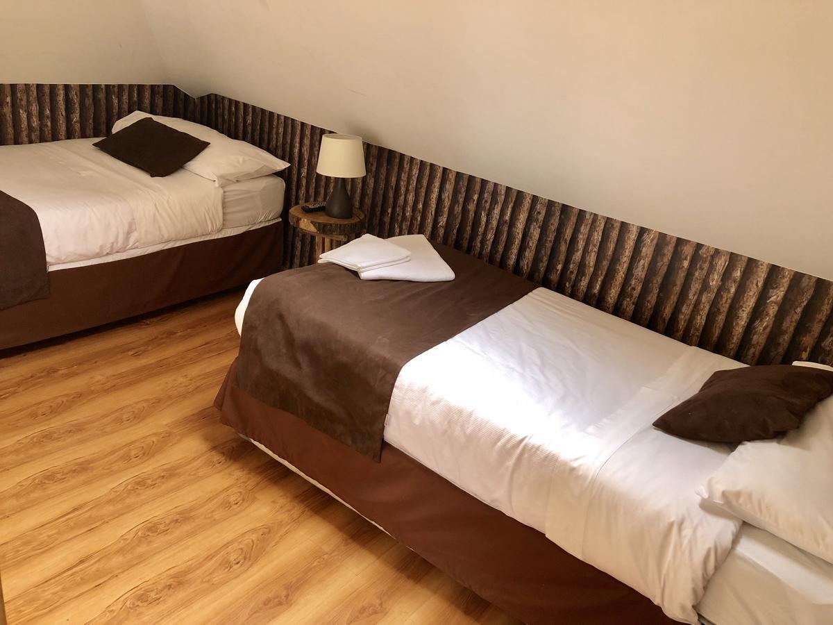 Tel Hauke Hostal Punta Arenas Esterno foto